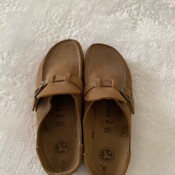 Birkenstock’s Buckley Clogs - Picture 2 of 11